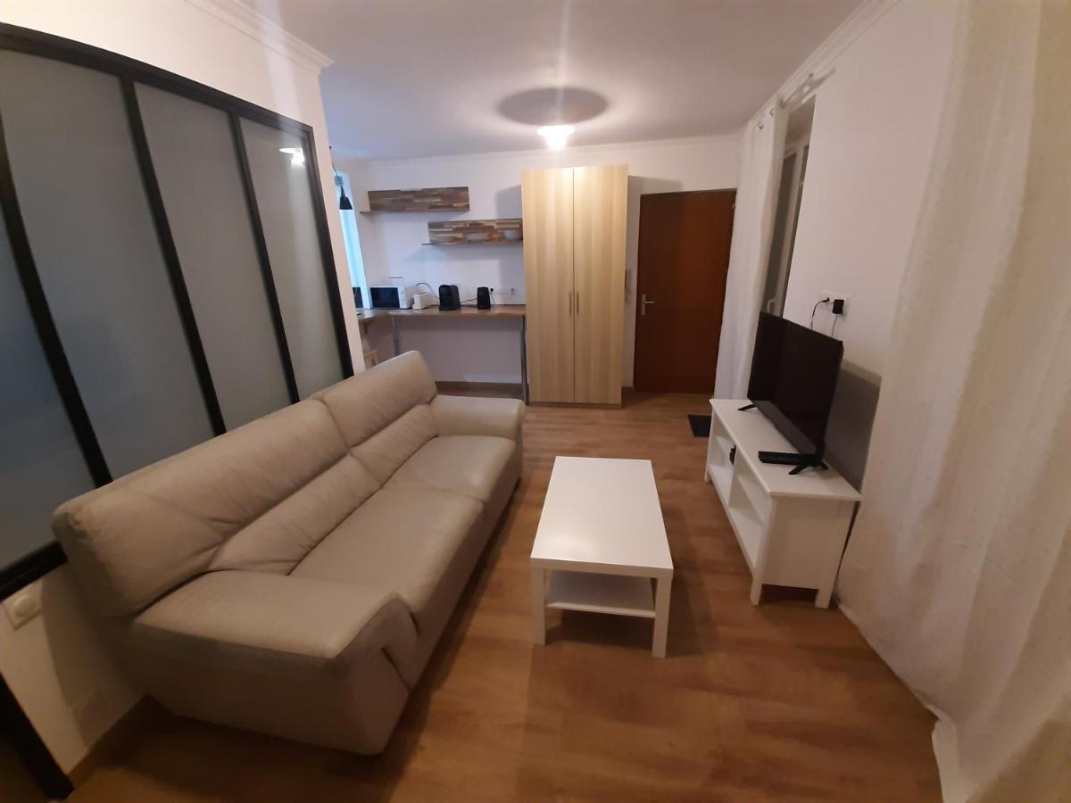 Appartement 2 Pieces, Proche Rer, Bus Et Chateau Rambouillet Exterior photo