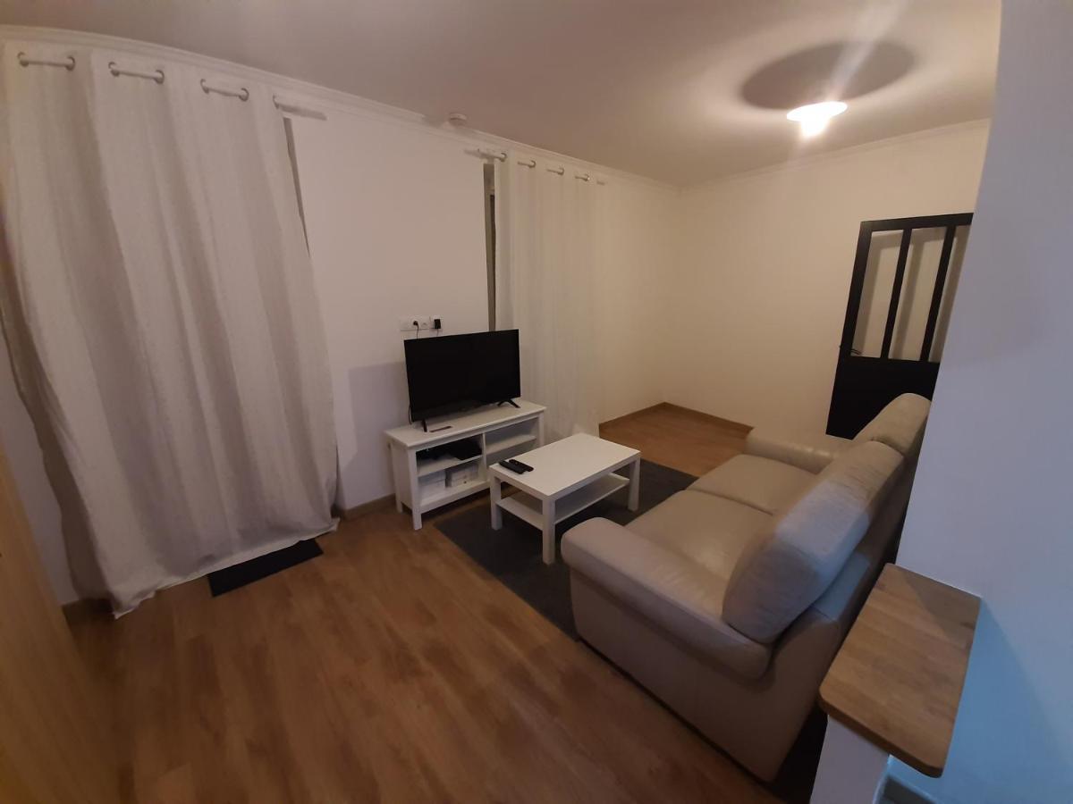 Appartement 2 Pieces, Proche Rer, Bus Et Chateau Rambouillet Exterior photo