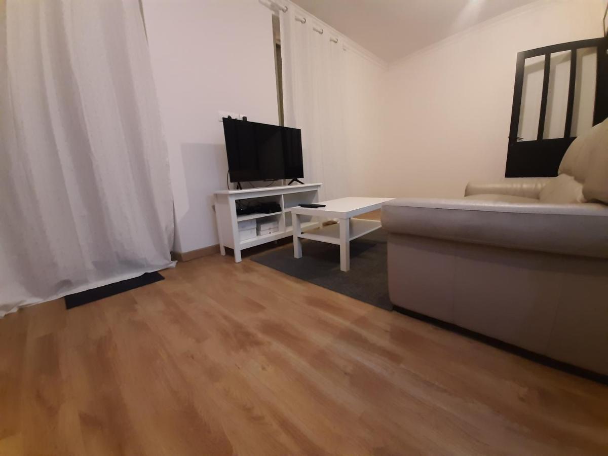Appartement 2 Pieces, Proche Rer, Bus Et Chateau Rambouillet Exterior photo